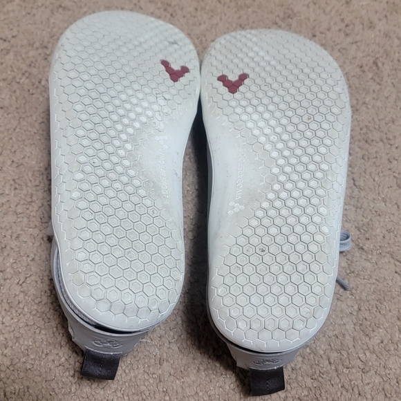 Vivobarefoot Kasana Gray 38 (7.5 US) - Picture 3 of 3